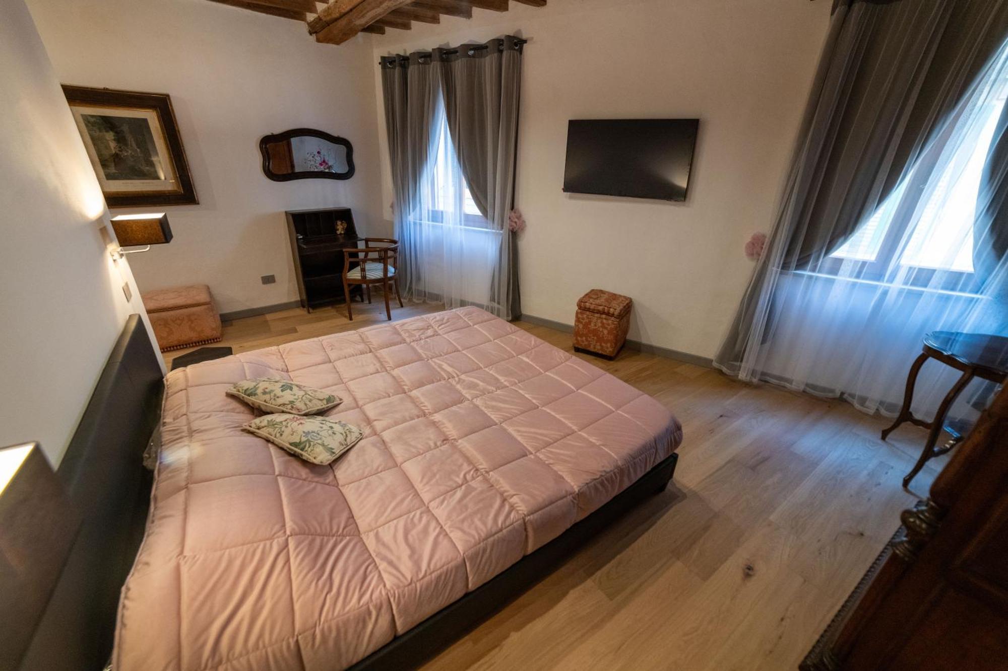 The Rose Suite Siena Buitenkant foto